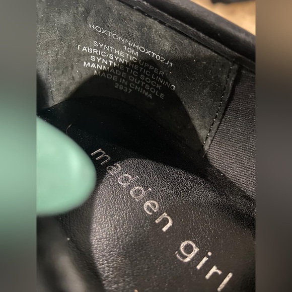 Steven Madden (Madden Girl) Flats - Picture 6 of 6